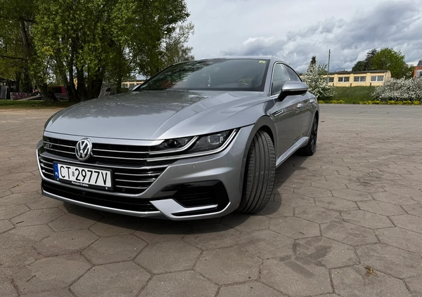 Volkswagen Arteon cena 110000 przebieg: 114000, rok produkcji 2018 z Toruń małe 121